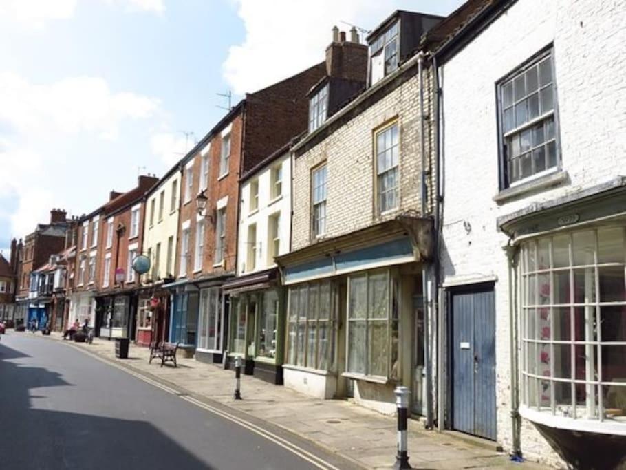 Ashlors Holiday Home, Historic Bridlington Old Town Exterior photo